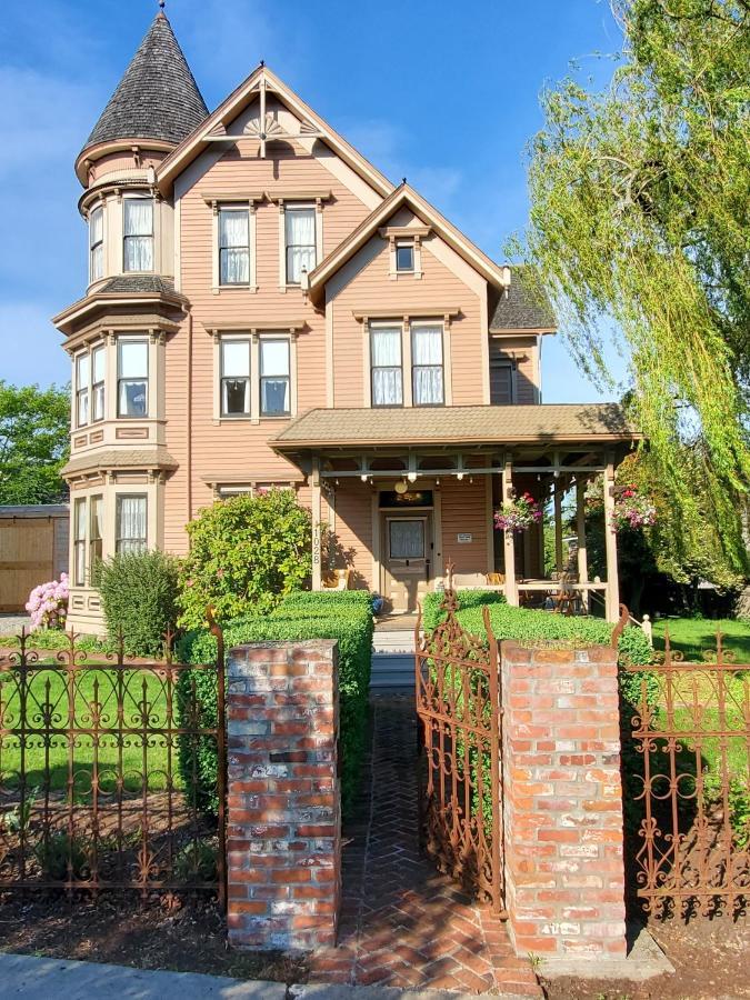 Adams Pragge House - Victorian Bed & Breakfast Port Townsend Exterior photo
